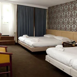 3* Hotell 74